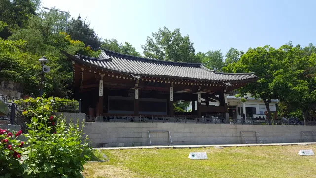 인왕산 자락길