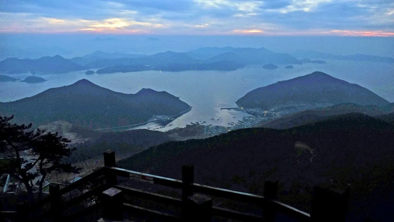 통영 미륵산   미륵지맥 과 바다백리길 종주