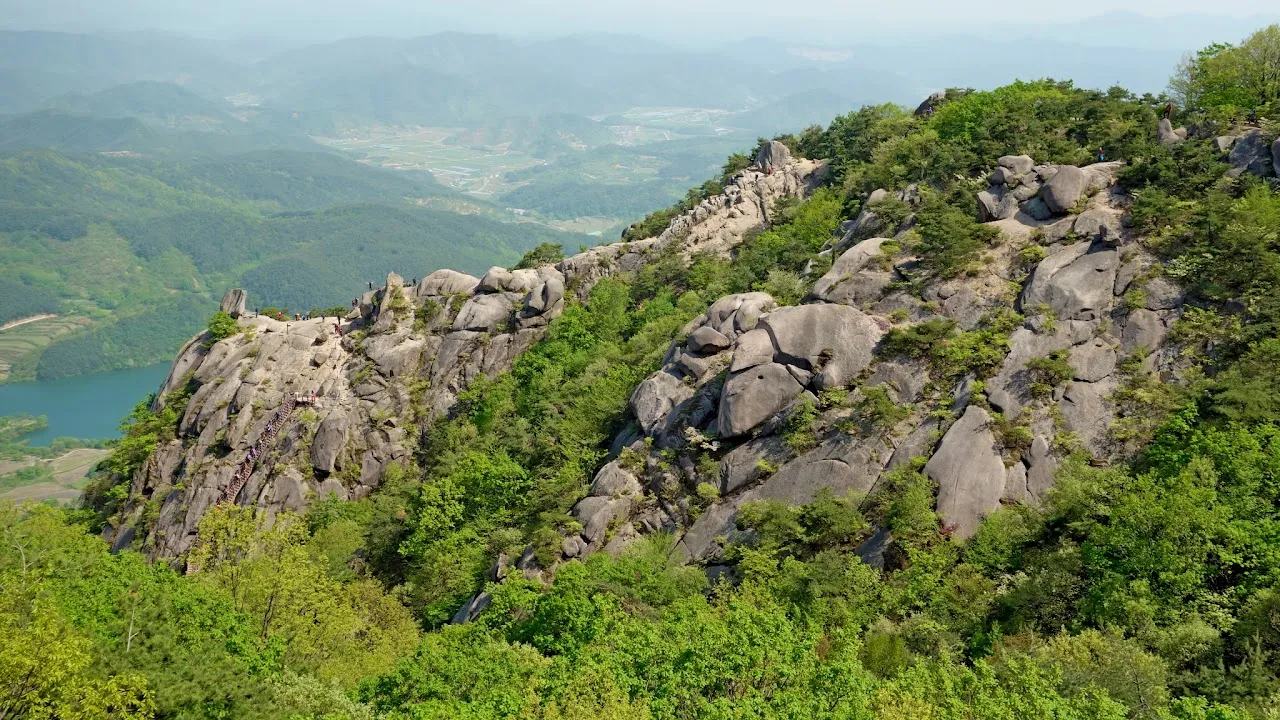 황매산