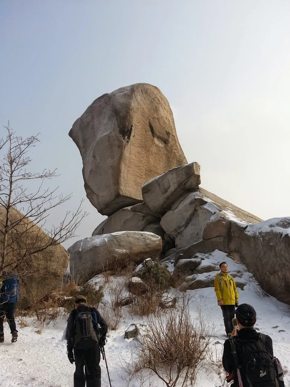 북한산 족두리봉에서 의상봉까지