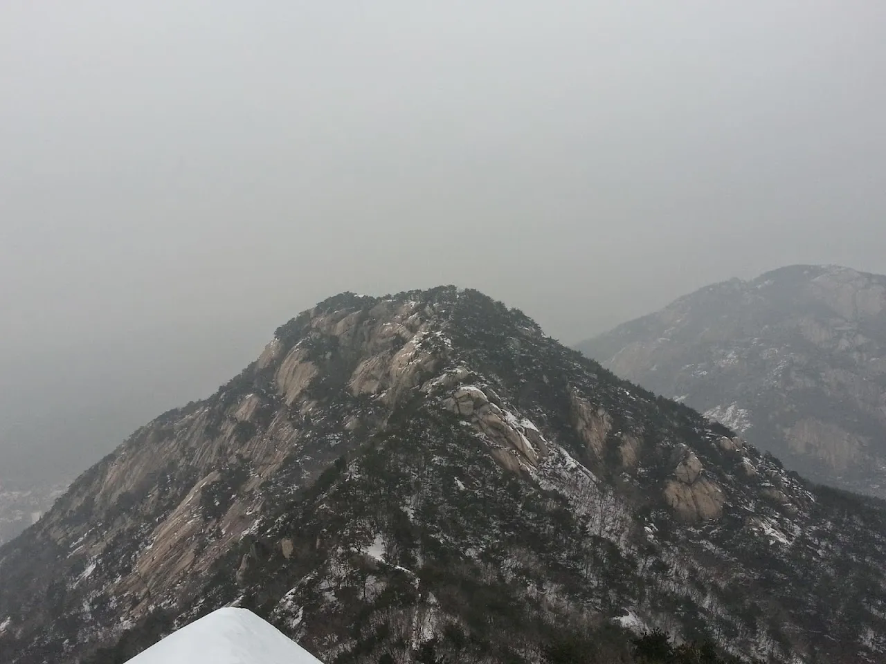 북한산 족두리봉에서 의상봉까지